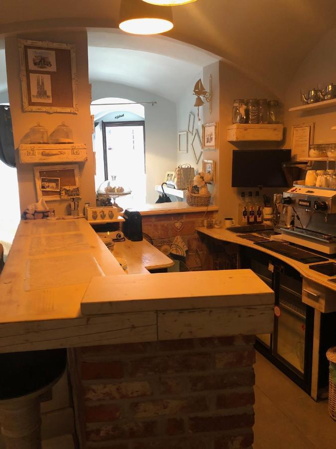Godot Apartman Mişcolţ Exterior foto